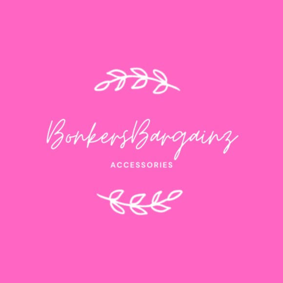 Meet your Posher, Yaneisi - Picture 1 of 1